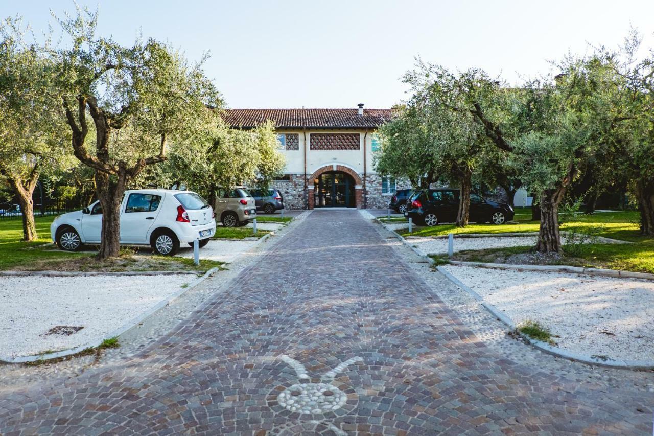 Villa Colli Storici ديسينسانو ديل غاردا المظهر الخارجي الصورة